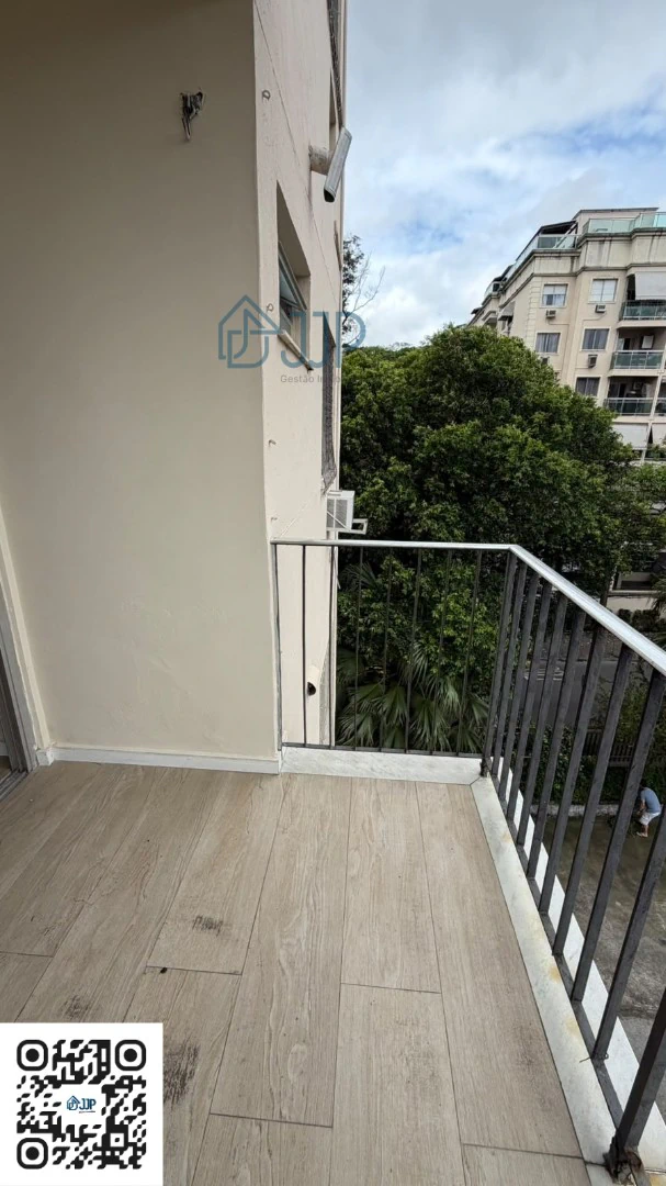 Apartamento de 2 quartos com closet — photo 10