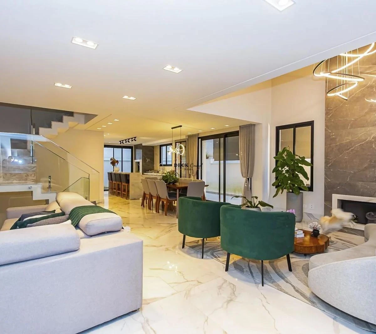 Furnished 356 m² house with 3 bedrooms and open-plan kitchen — photo 9