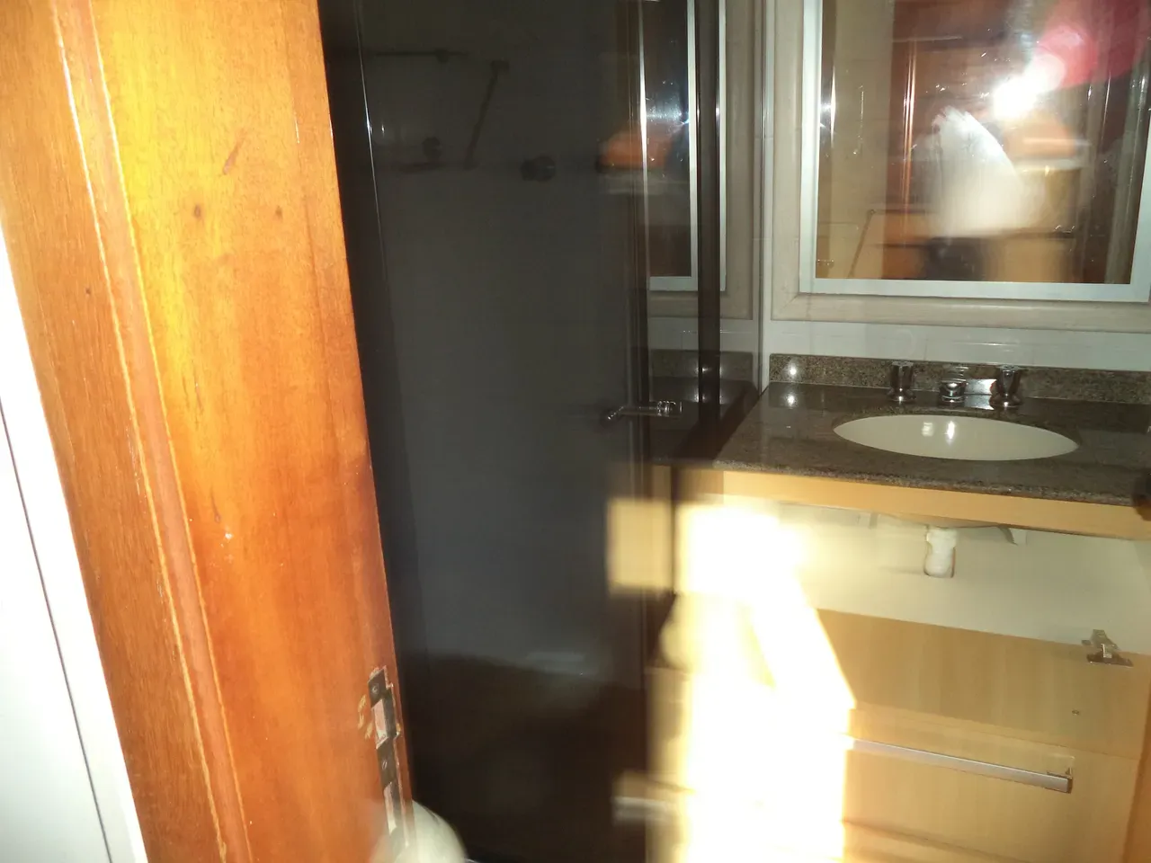 93 m² apartment with 2 bedrooms and 3 bathrooms — photo 26