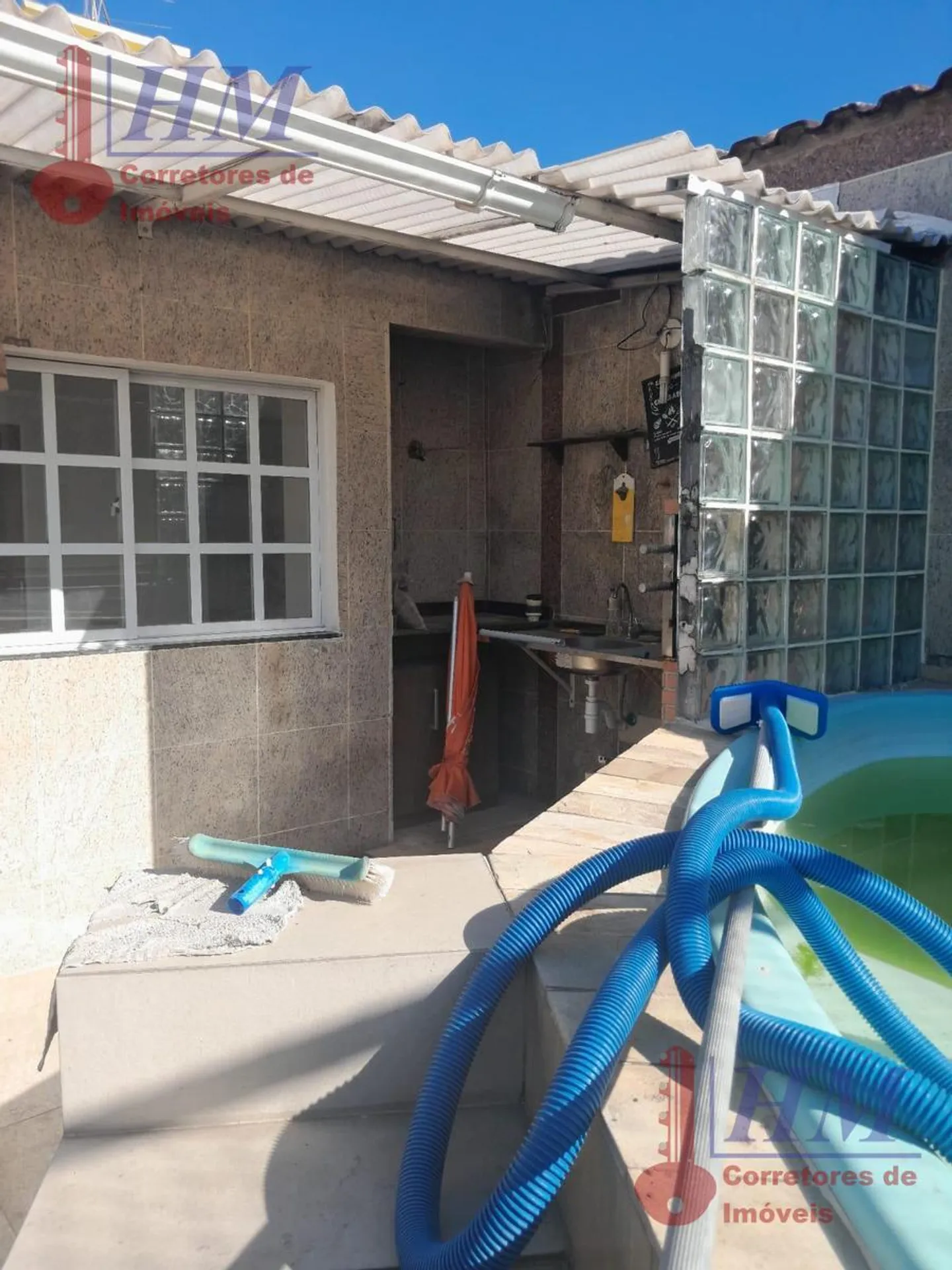 Квартира з 3 спальнями та балконом із грилем — photo 25