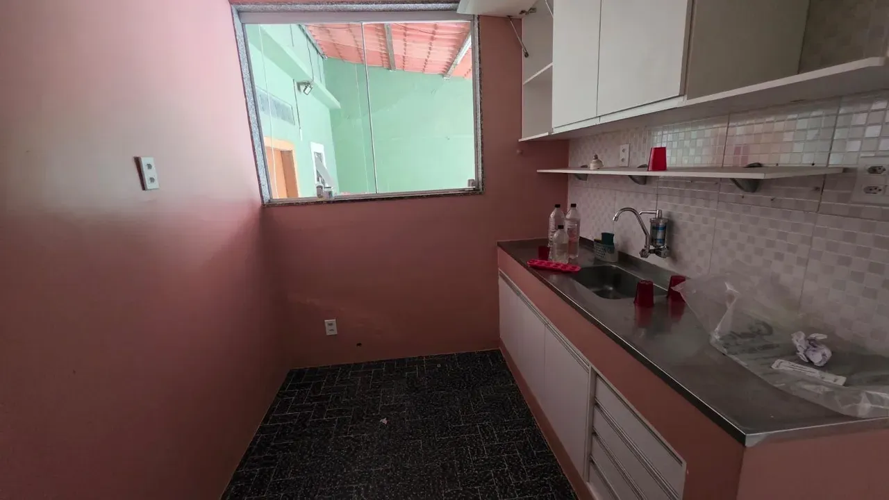 Casa com 3 quartos e 2 banheiros, com garagem para 2 carros — photo 22