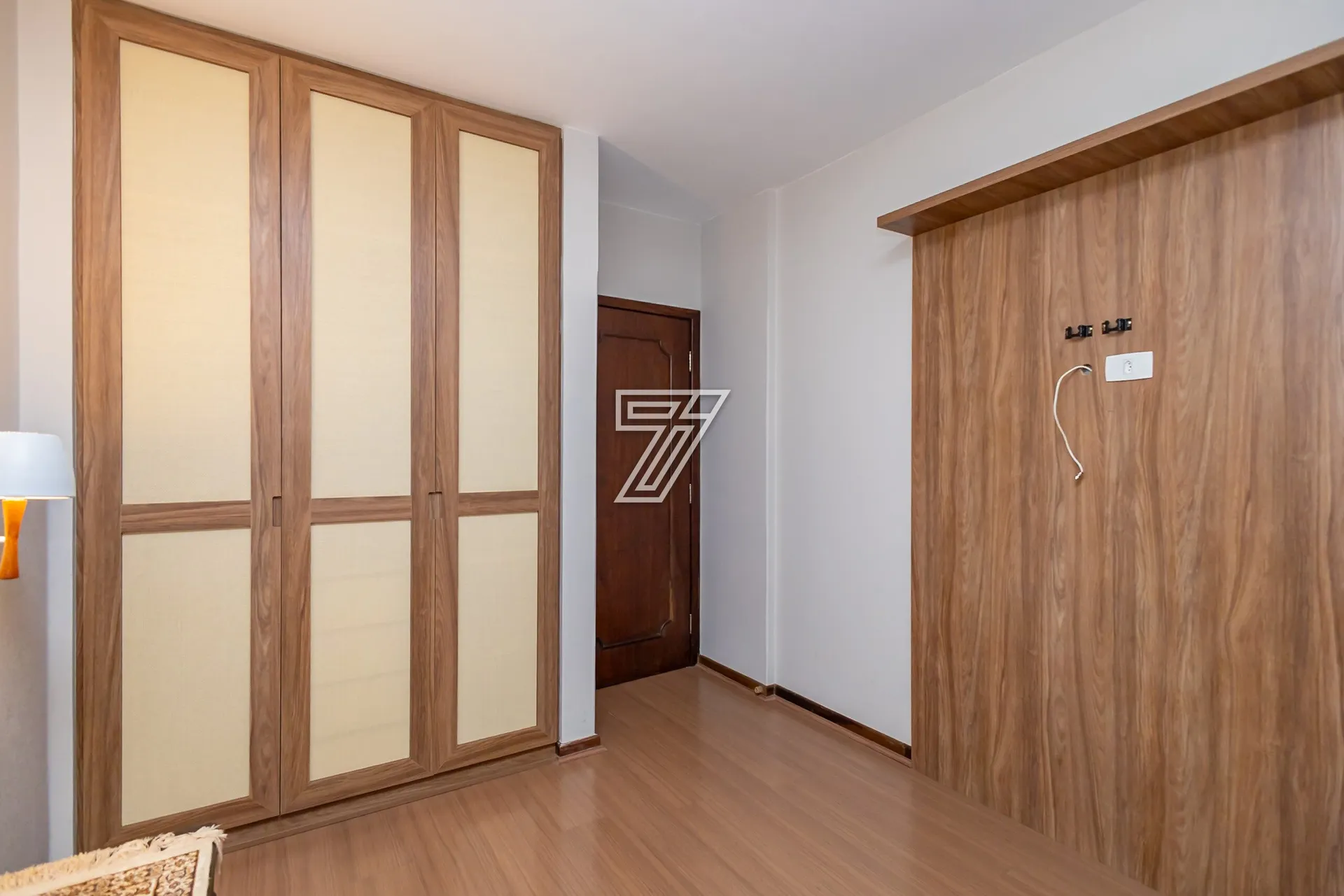 Apartamento mobiliado de 2 quartos com máquina de lavar — photo 17