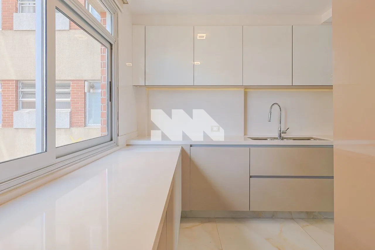 Rental apartment with 2 en-suite bedrooms and 192 m² — photo 9