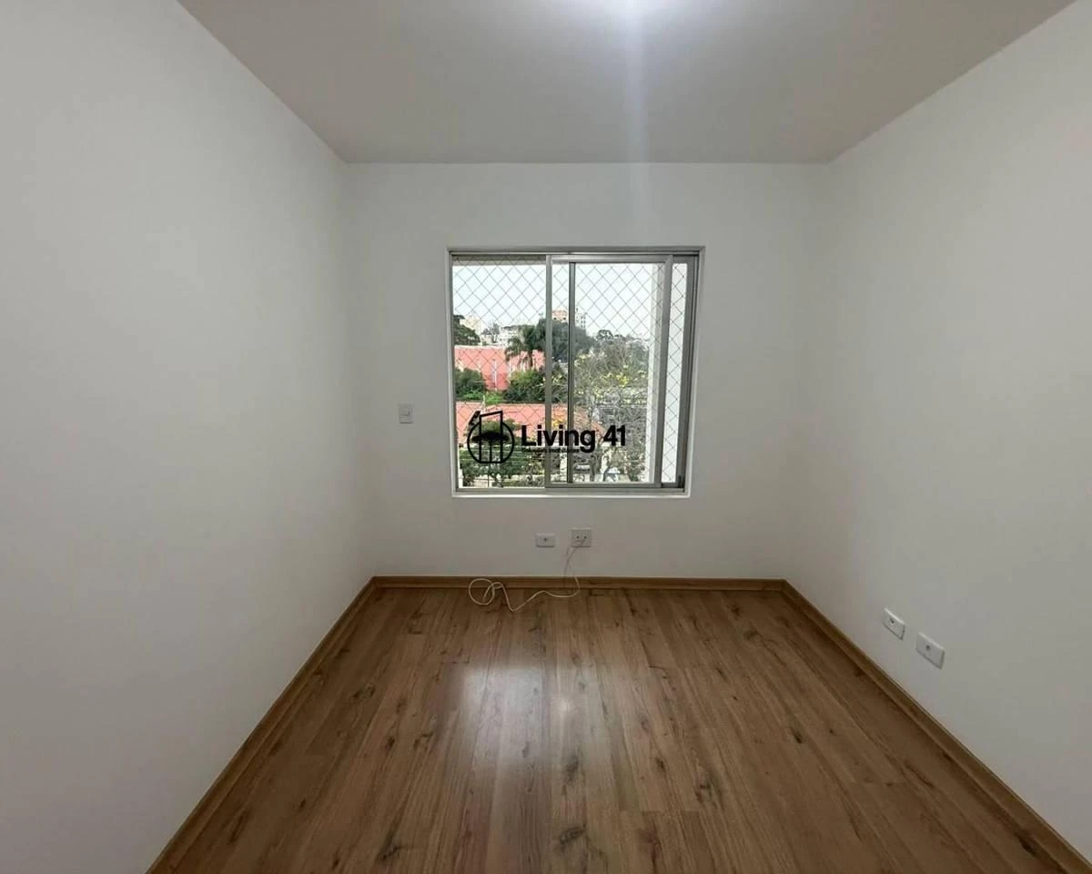 84 m² apartment with 3 bedrooms and a balcony — photo 13