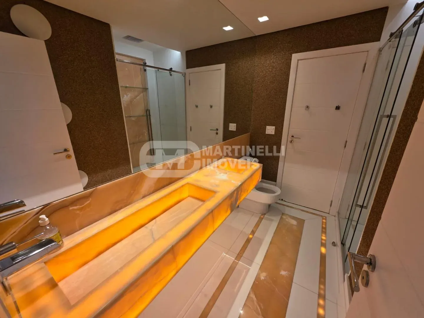 Furnished house with 5 bedrooms and 5 bathrooms — photo 8