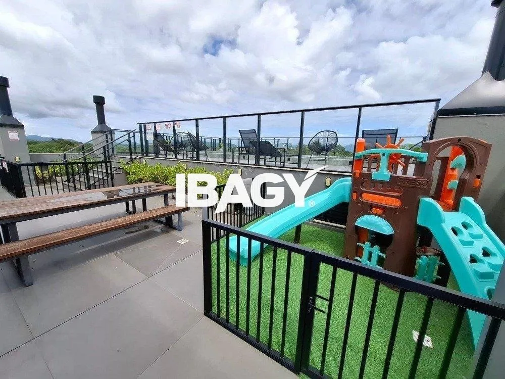 2-bedroom apartment with a private BBQ in Florianópolis — photo 33