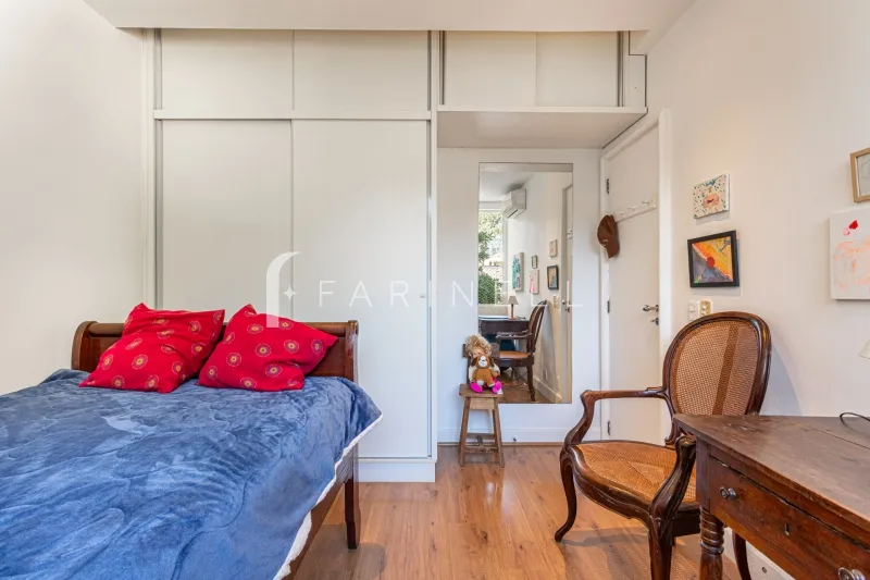 Apartamento mobiliado com 3 quartos e 5 banheiros — photo 19