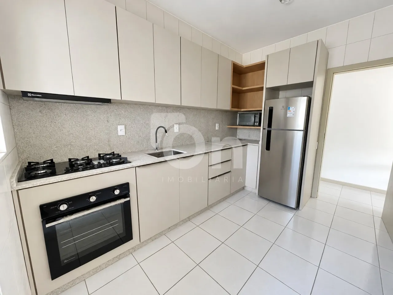Furnished apartment, 80 m², with a washing machine — photo 2