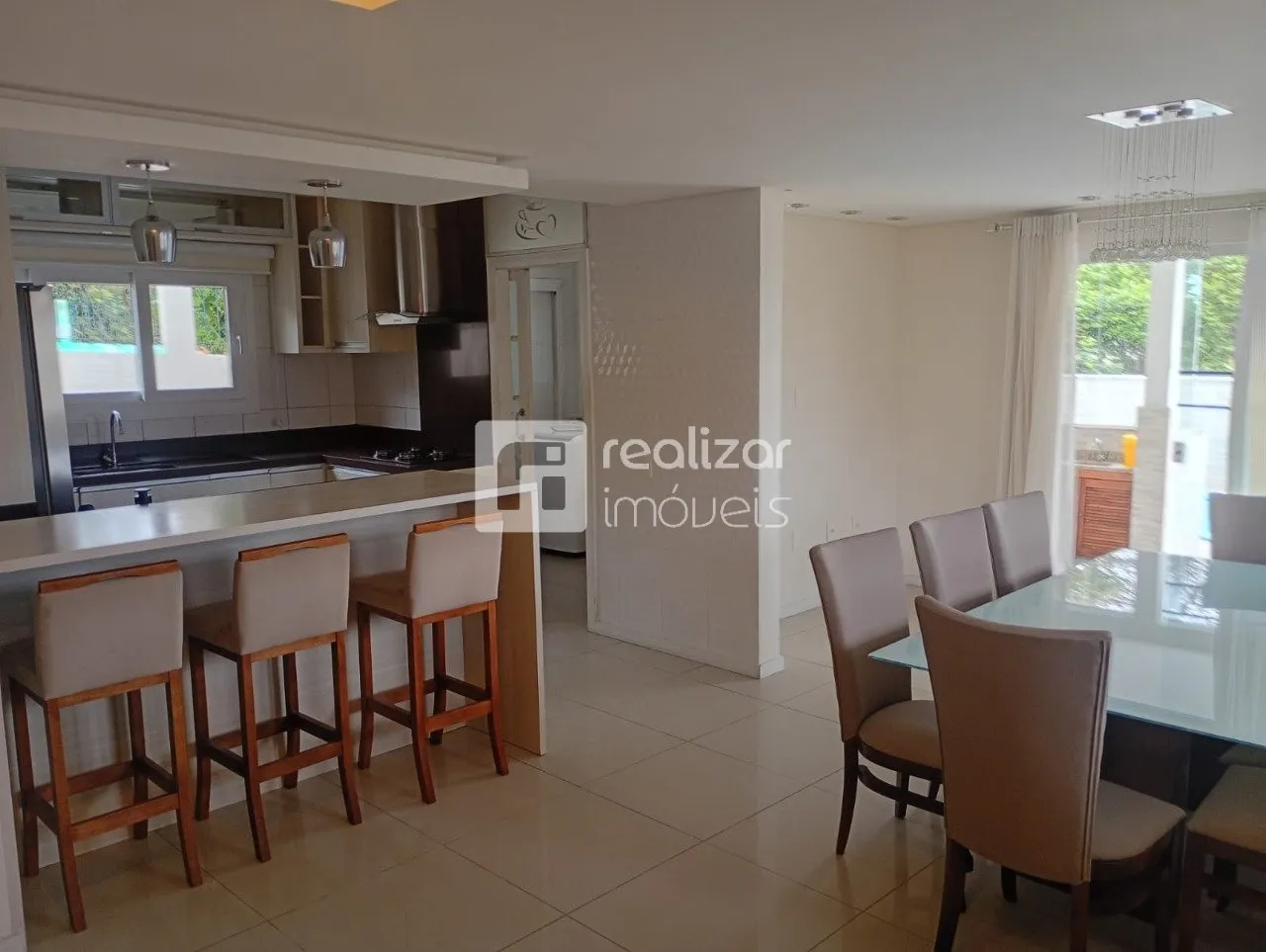 200 m² house with a private pool and a dishwasher — photo 6
