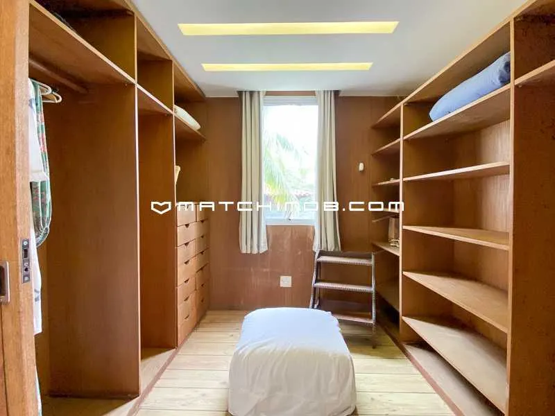 Furnished house with 4 bedrooms and 5 bathrooms, 3 parking — photo 28