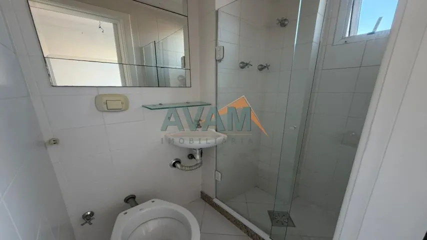 Glass-enclosed balcony in a 3-bedroom apartment, 80 m² — photo 8