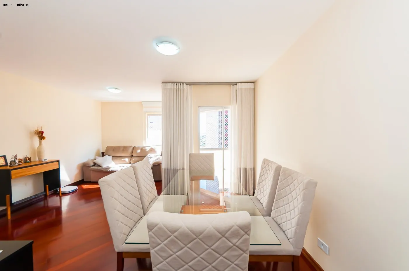 Рабочее место и 3 спальни: квартира 100 м² — photo 10