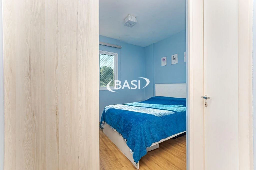 70 m² apartment with a home office and a washing machine — photo 49