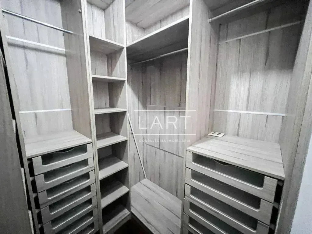Unfurnished apartment with 5 bedrooms and 5 bathrooms — photo 28