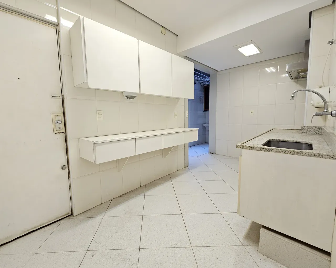Apartamento sem mobília com 2 dormitórios e 3 banheiros — photo 27