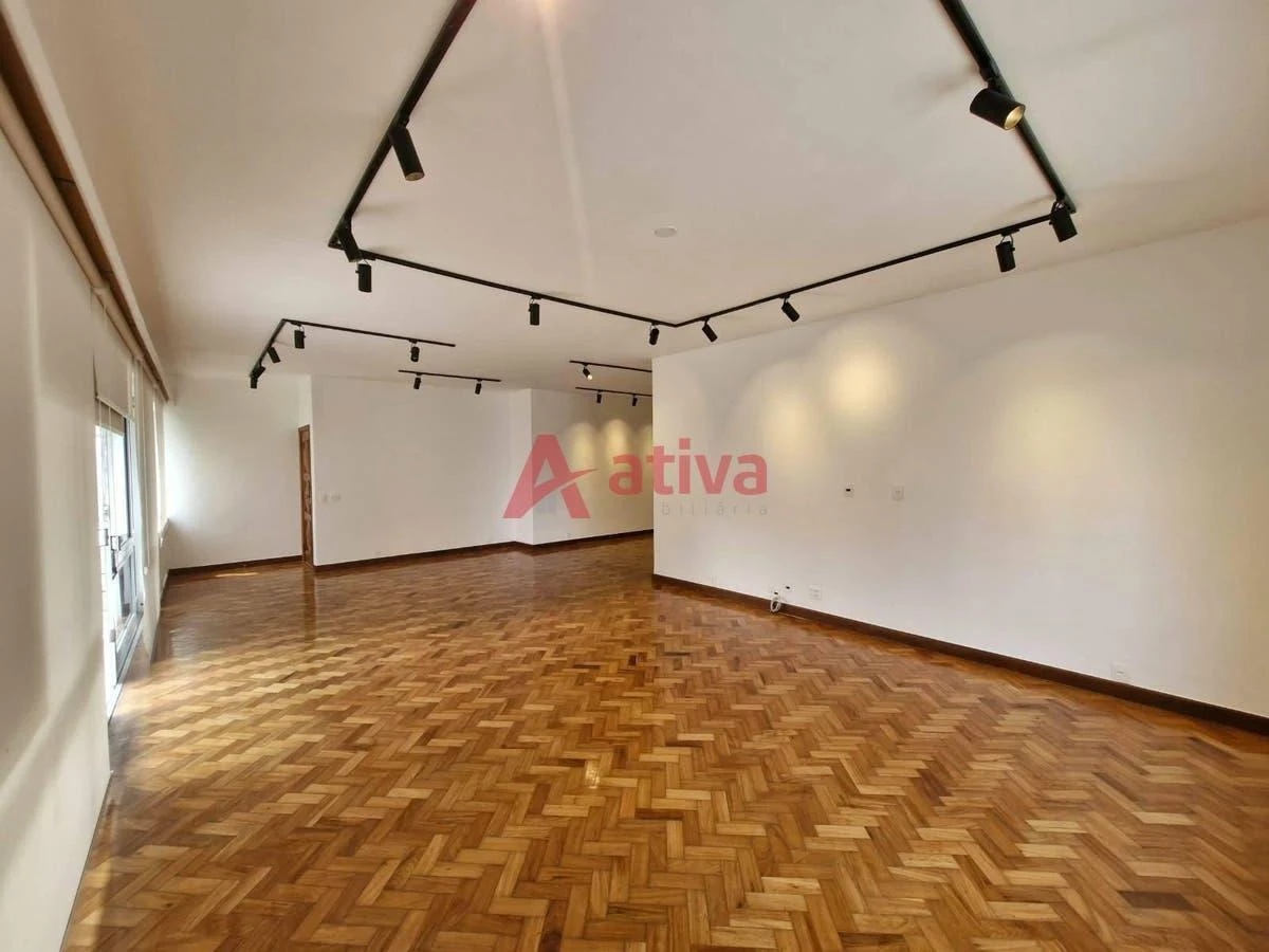 Apartment, 160 m², with a water view — photo 17