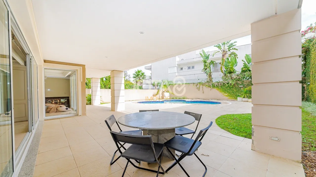 Furnished house with 5 bedrooms and 5 bathrooms — photo 17