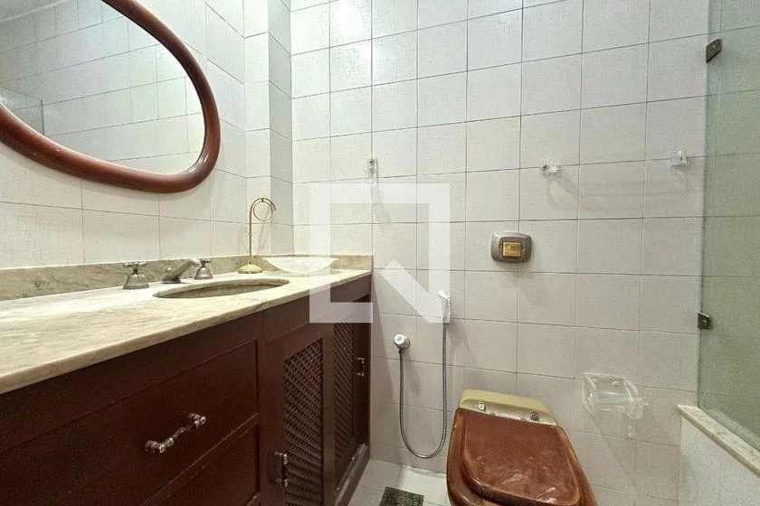 Rental apartment with 3 bedrooms and 190 m² — photo 33