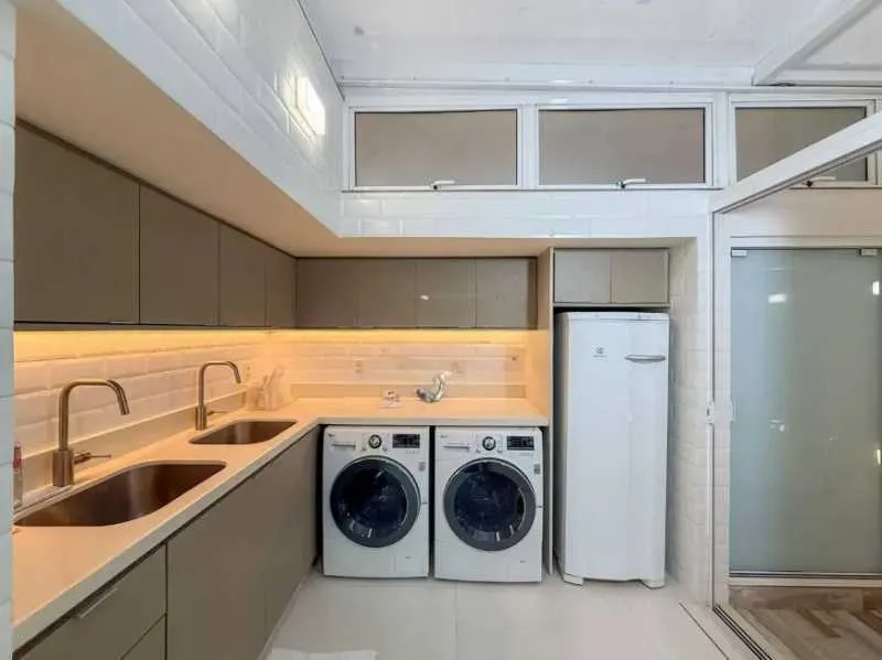 Квартира 130 м² з робочим місцем та заскленим балконом — photo 25