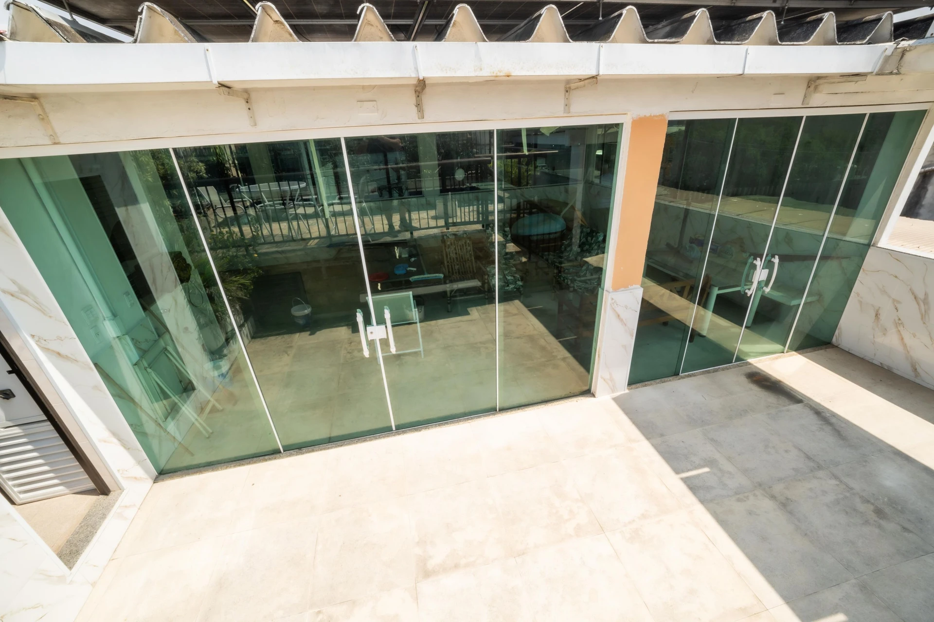 Furnished house, 449 m², with a jacuzzi — photo 106