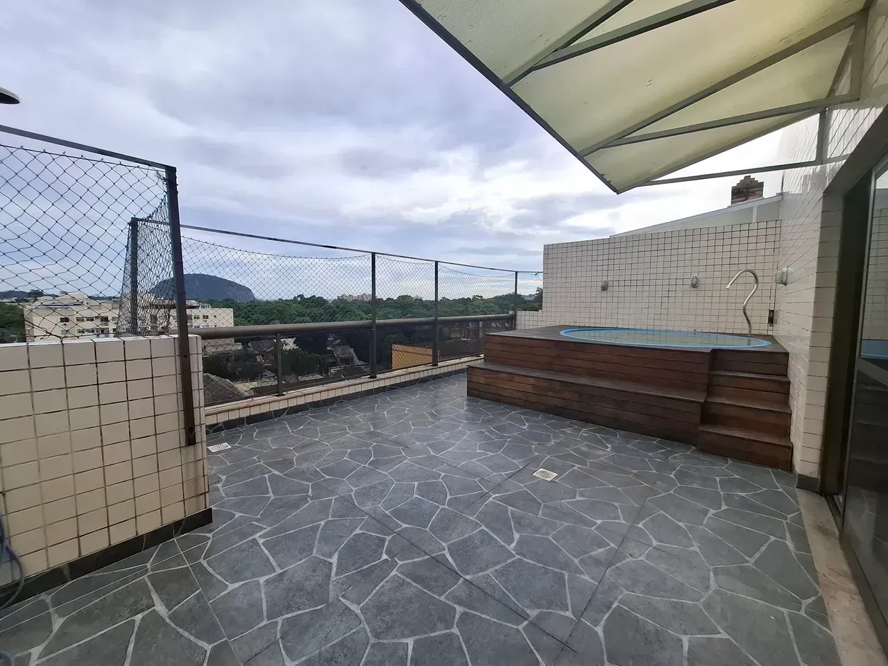 Apartamento com 3 quartos, 3 banheiros e 2 vagas, 170 m² — photo 3