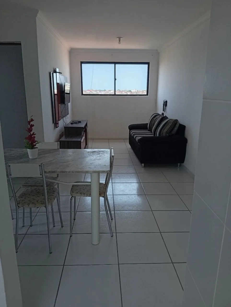 Furnished rental apartment with 2 bedrooms and 2 baths — photo 8