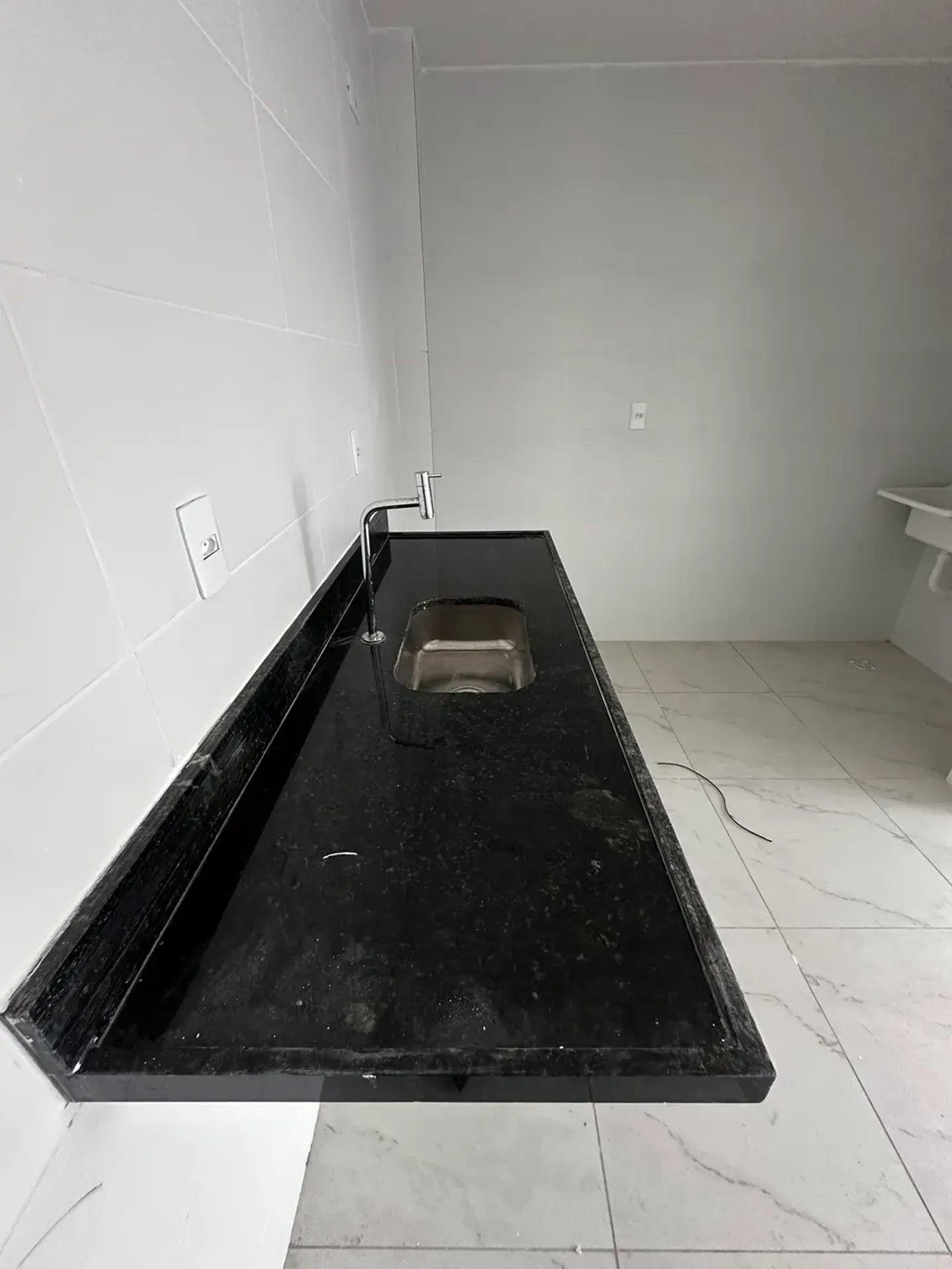 3-bedroom apartment, 1 with its own bathroom, 72 m² — photo 13