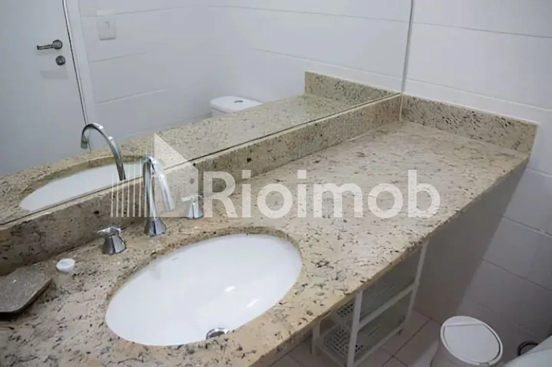 2-bedroom apartment with a suite and 2 bathrooms — photo 3