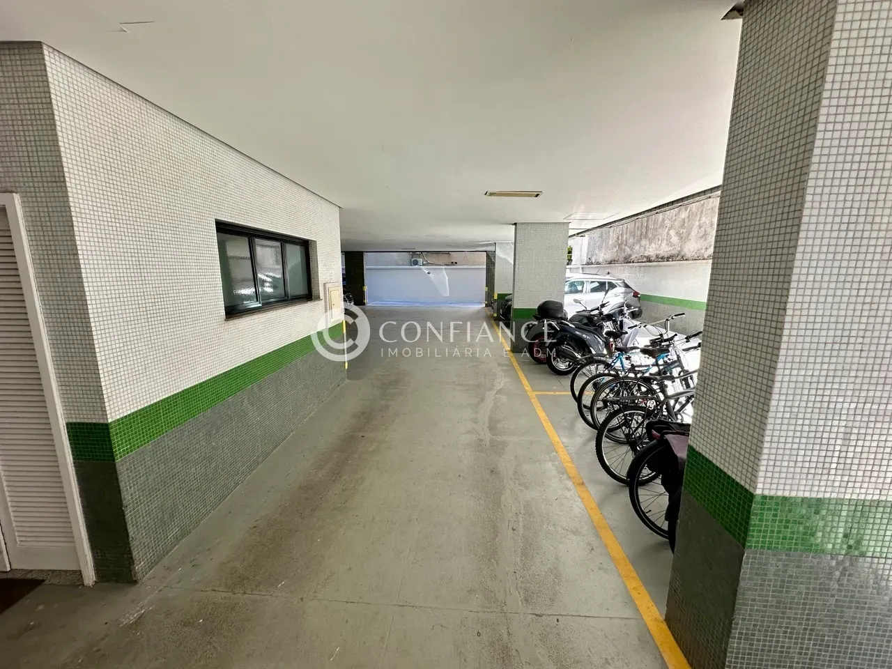 Apartamento de 230 m² com 2 quartos e armários embutidos — photo 60