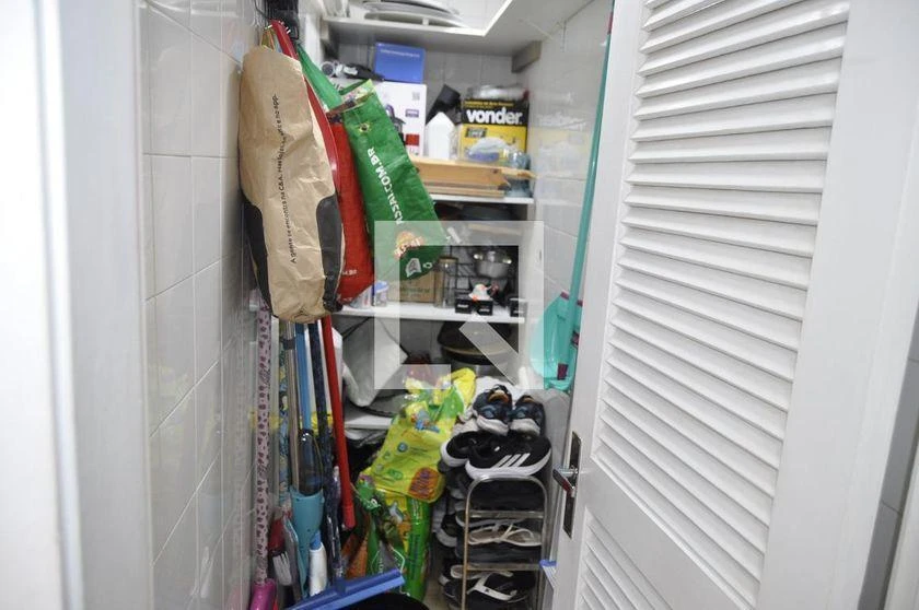 79 m² apartment with a home office and a washing machine — photo 40