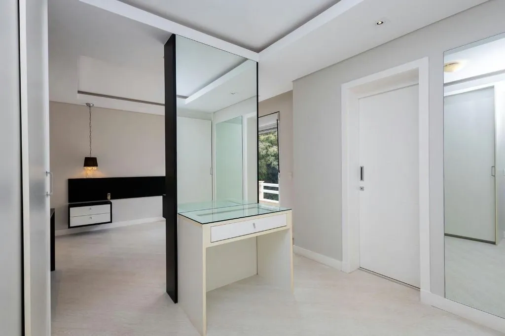Furnished house 649 m² with 4 en-suite bedrooms — photo 19