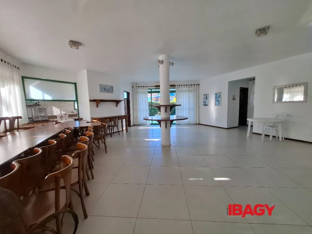 Apartamento amueblado de 1 dormitorio con balcón y 42 m² — photo 10