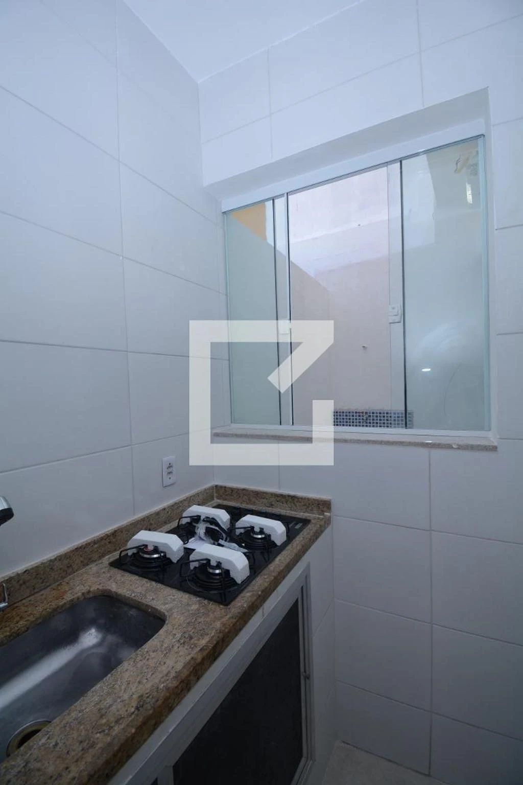 Casa sem mobília com 2 quartos, 1 banheiro e vaga — photo 12