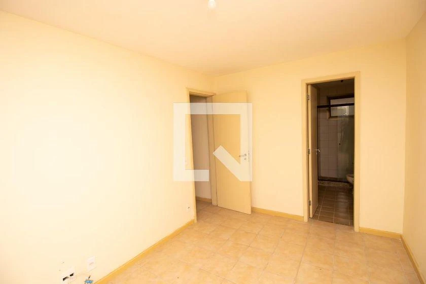 3-bedroom apartment, 1 with its own bathroom, 100 m² — photo 17