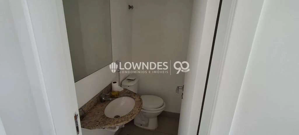 179 m² apartment with 4 en-suite bedrooms and a terrace — photo 24