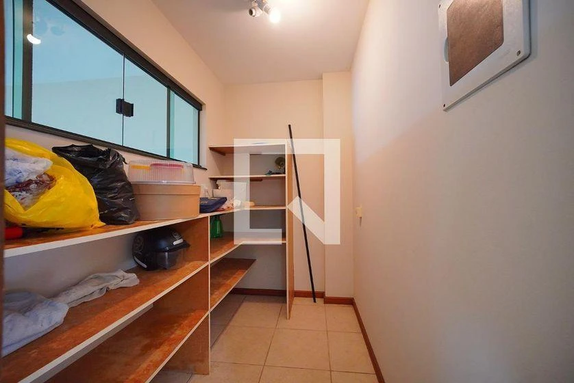 3 quartos e vista para a água: casa de 407 m² — photo 28