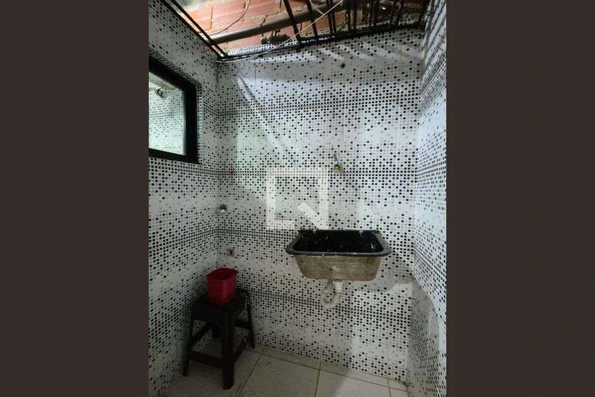 1-bedroom house with 60 m² and laundry area — photo 27