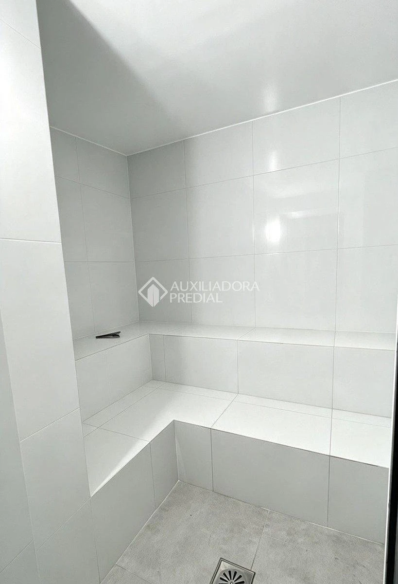Вид на парк та 2 спальні: квартира 40 м² — photo 38
