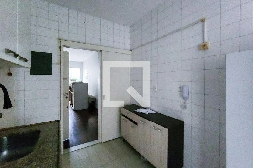 Unfurnished 2-bedroom rental apartment with 2 bathrooms — photo 4