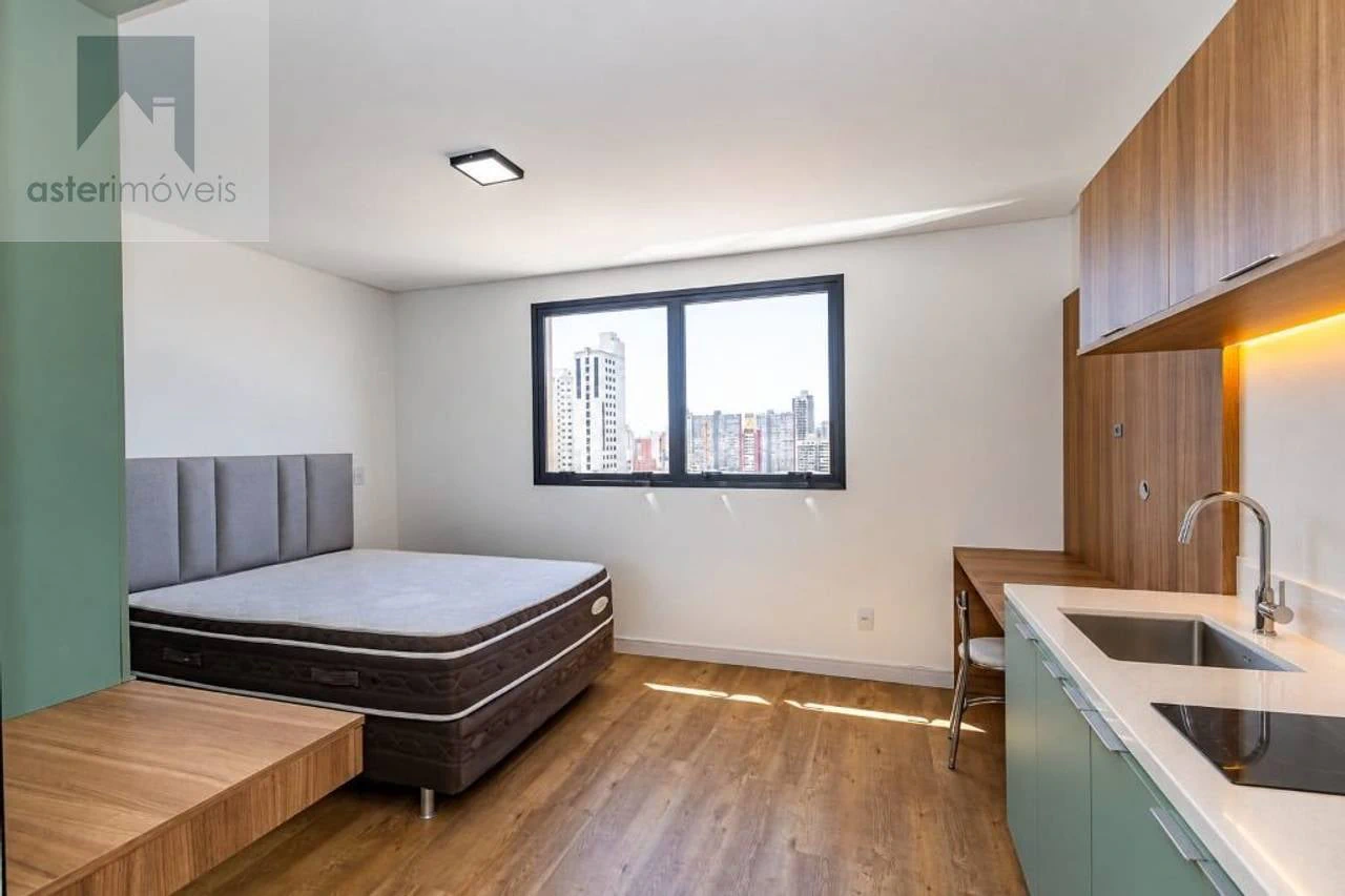Furnished studio 33 m² with glass shower