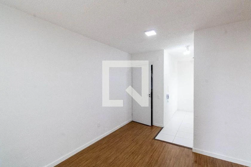 Apartamento de 2 quartos em condomínio com piscina — photo 17