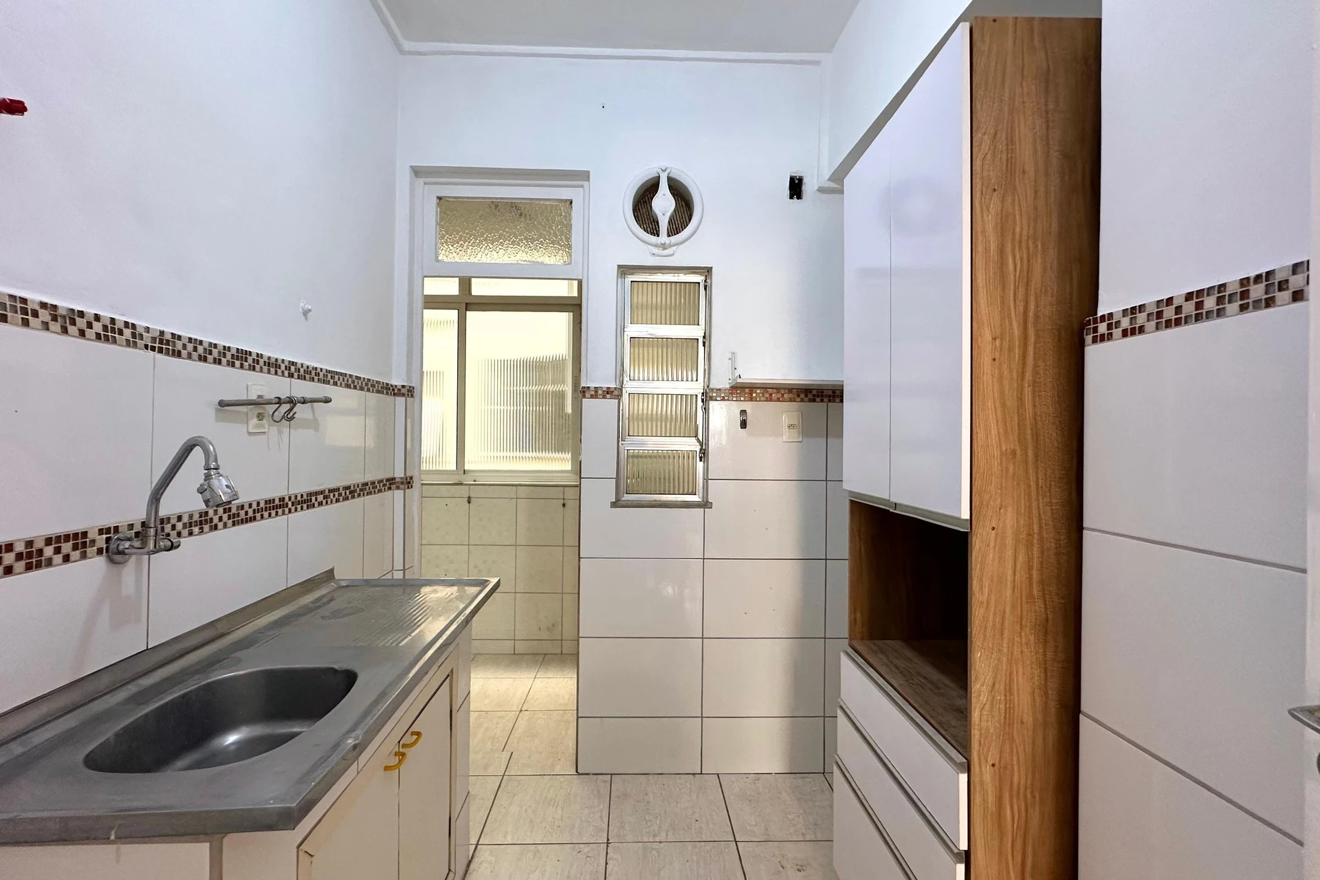 Apartamento, 62 m², com piso de madeira ou laminado — photo 2