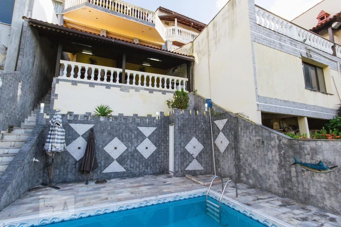Furnished house with 4 bedrooms and 2 en-suites — photo 44