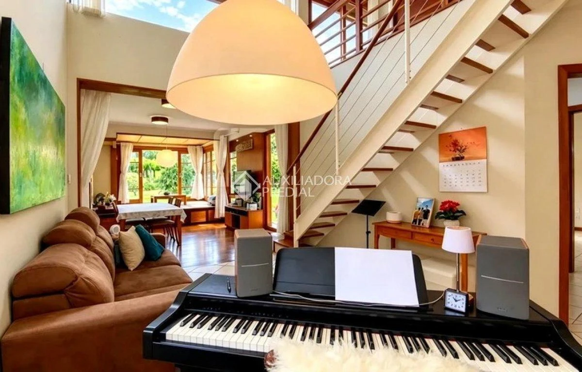 Furnished house, 240 m², with a dishwasher — photo 17