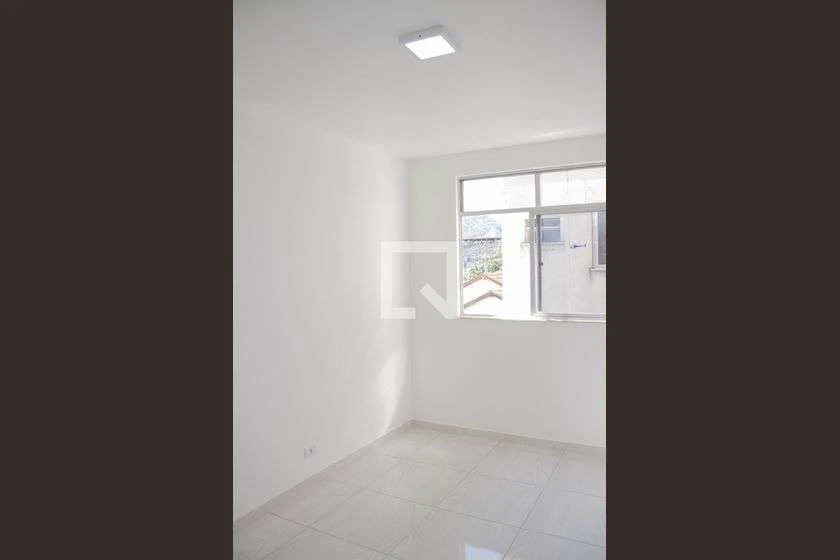 90 m² apartment with 2 bedrooms and a balcony — photo 16