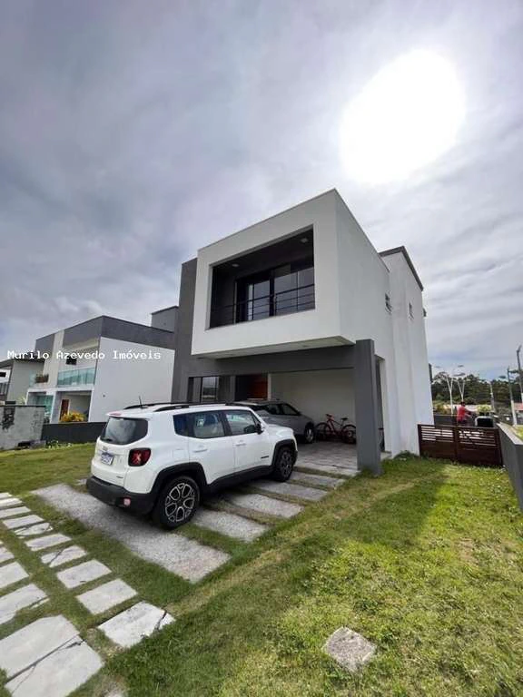 Casa amueblada con cocina abierta a gas y 5 dormitorios