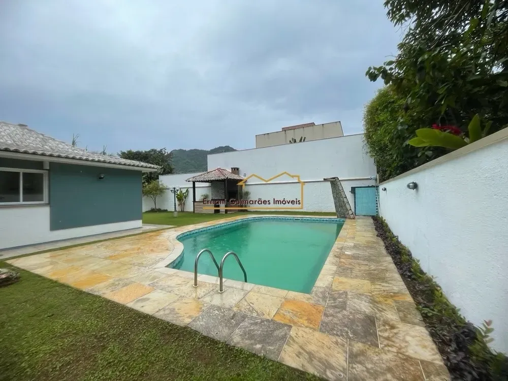 House, 350 m², with a mountain view — photo 4