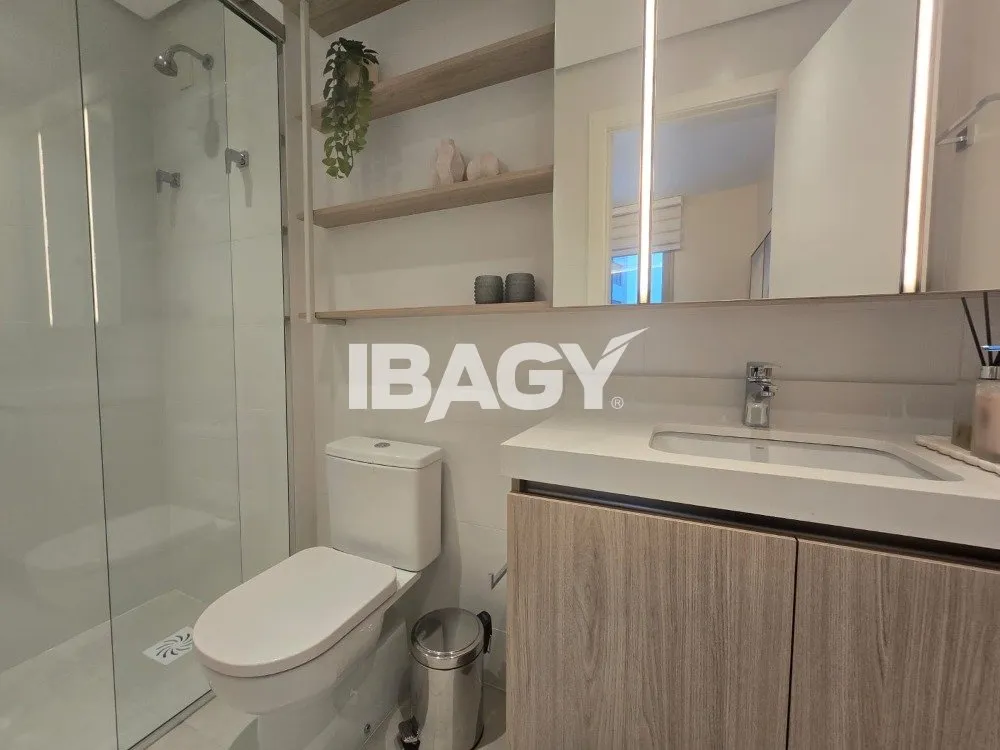 One-bedroom apartment with a home office in Florianópolis — photo 14