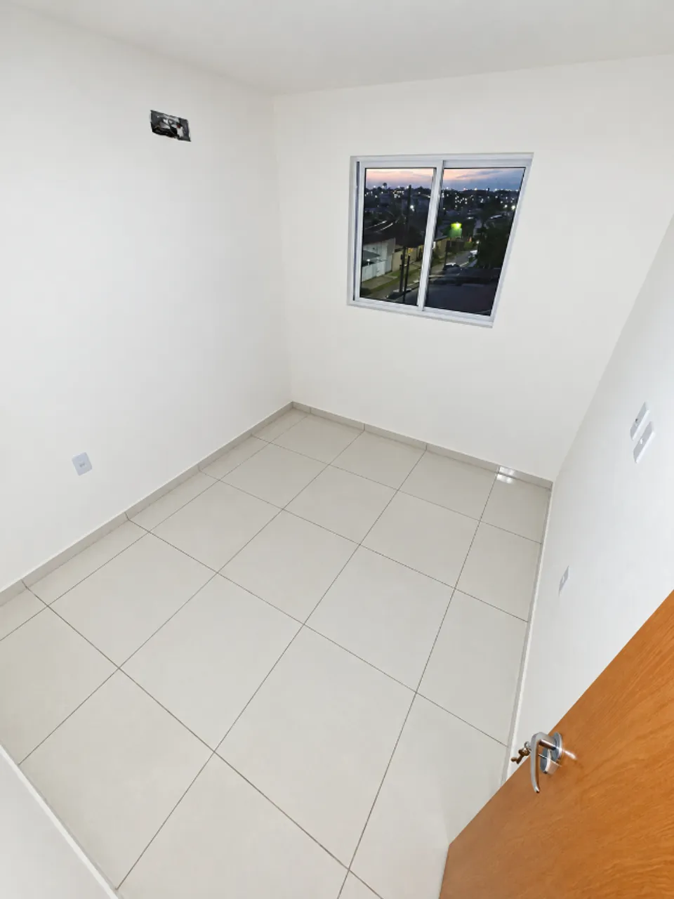 2-bedroom apartment in a building with a pool — photo 3