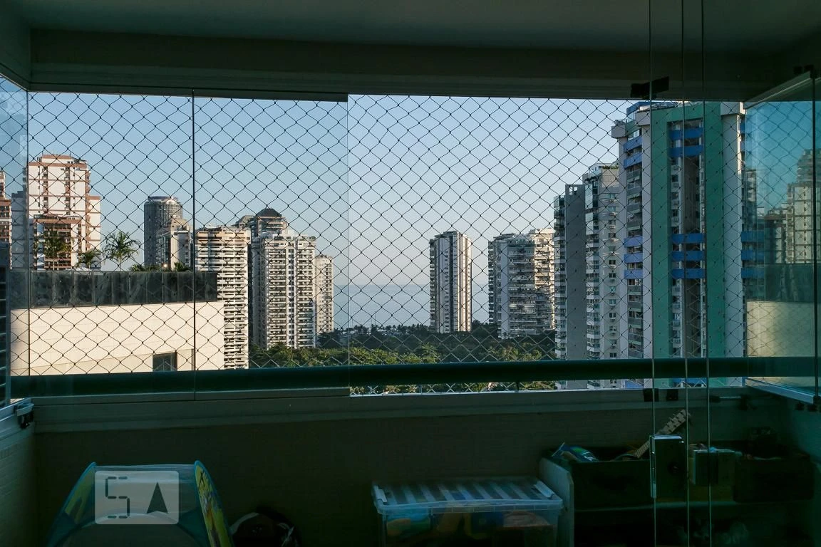 2-bedroom apartment with a water view in Rio de Janeiro — photo 32